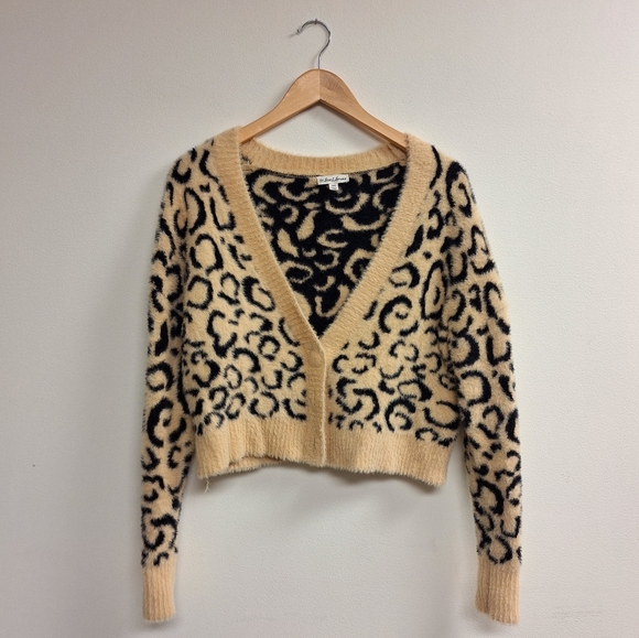 For Love and Lemon's Frankie Animal Leopard Print Knit Crop Cardigan Sweater - Picture 2 of 6